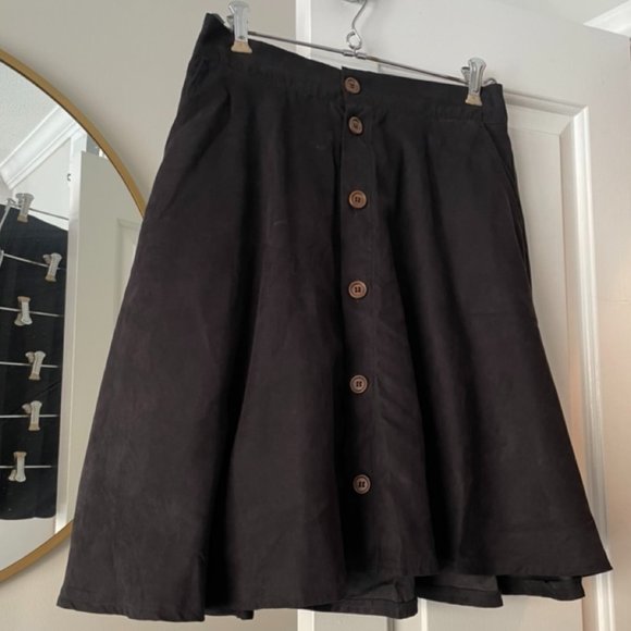 Black Suede Skirt with Brown Buttons (Size M) - Picture 1 of 2